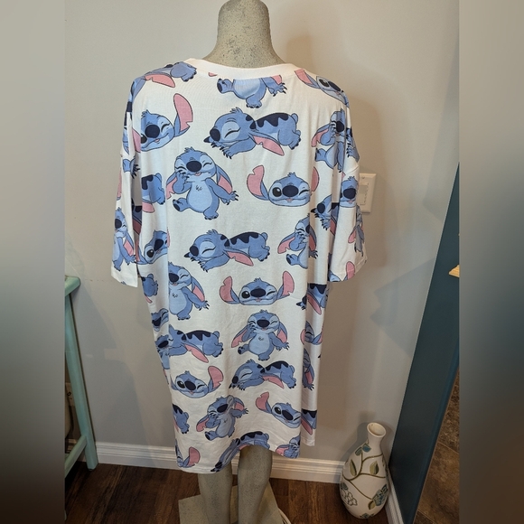 Disney Lilo & Stitch Night gown, oversized night shirt Pajama Plus size 18/20 2X - Picture 10 of 16